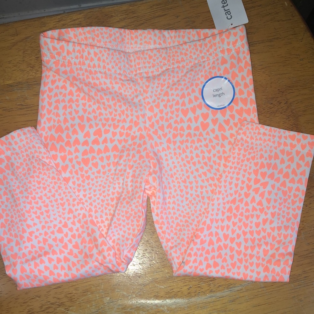 ❤️❤️❤️Carter’s 5t Capri pants with orange hearts